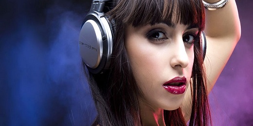 轰炸电话在线下单